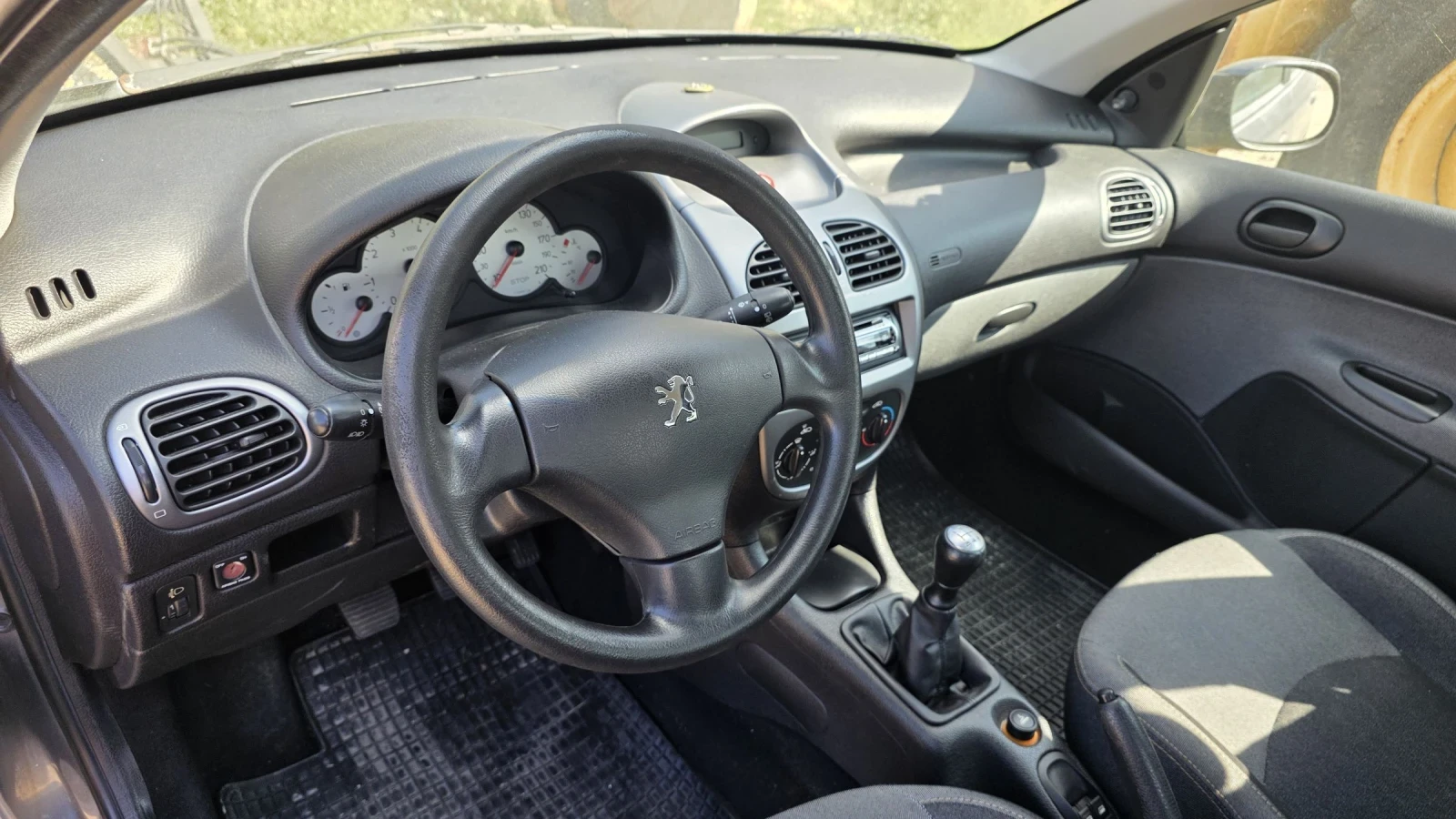Peugeot 206 1, 4 Климатик - изображение 10