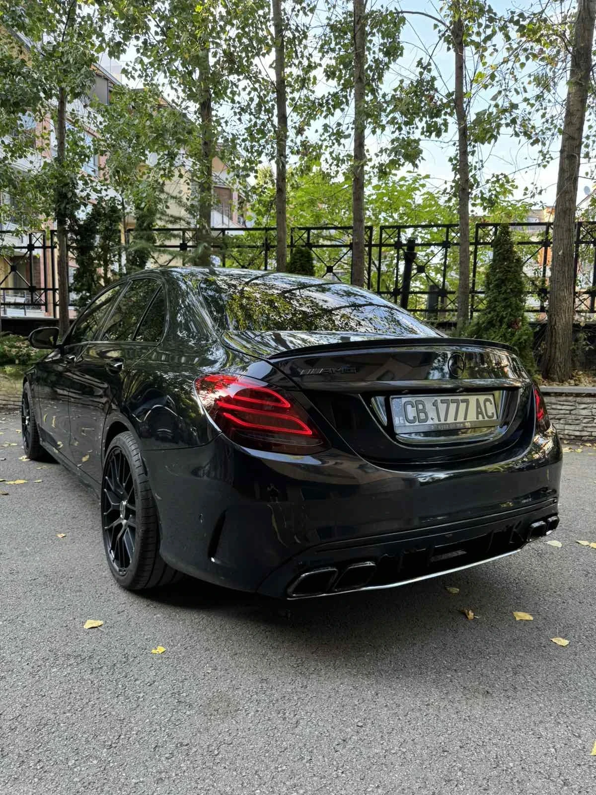 Mercedes-Benz C 220 6.3s AMG line\Head-up\Distronic\Keyless\Burmester - изображение 3