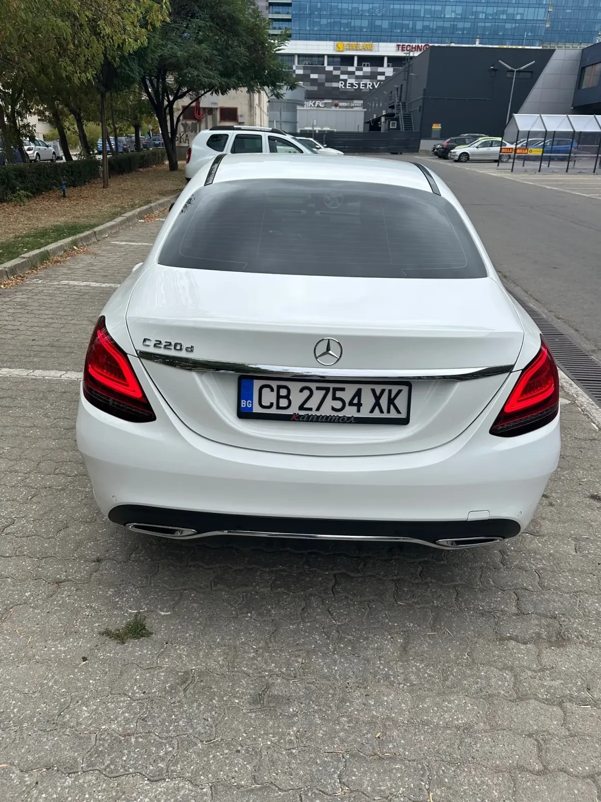 Mercedes-Benz C 220  - изображение 7