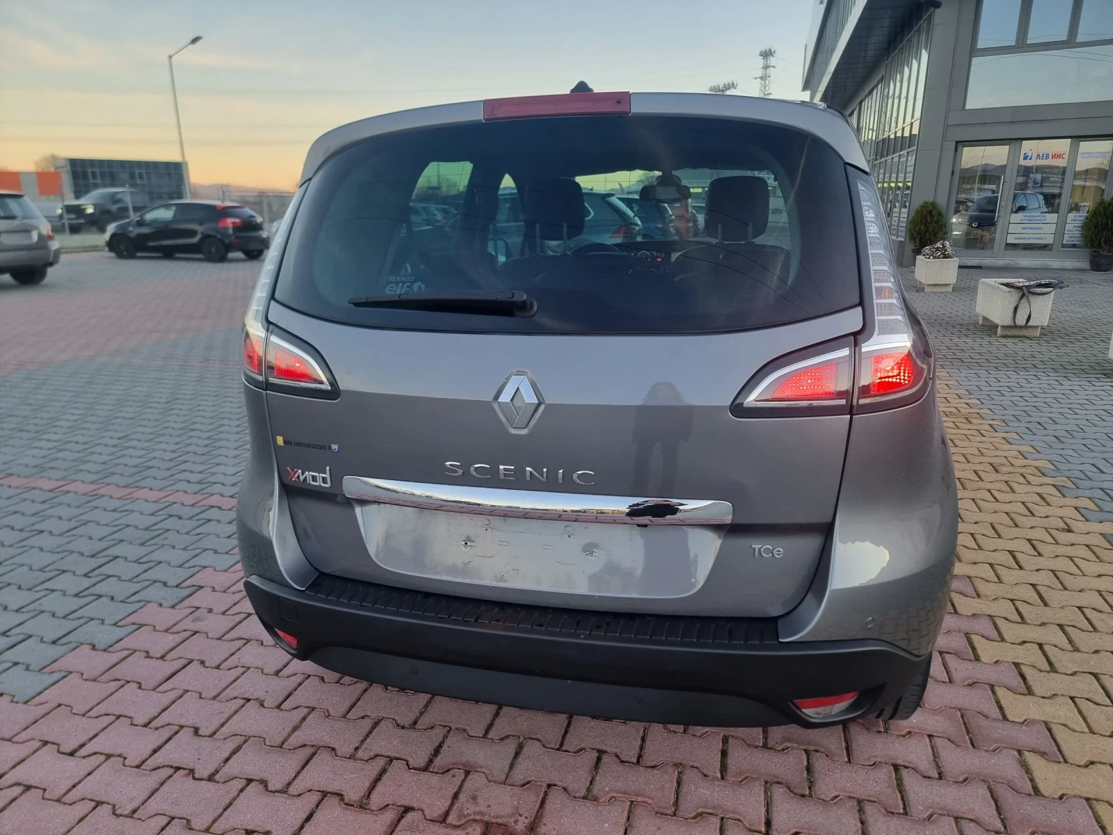 Renault Scenic 1.2 ТБ X-MOD - изображение 4