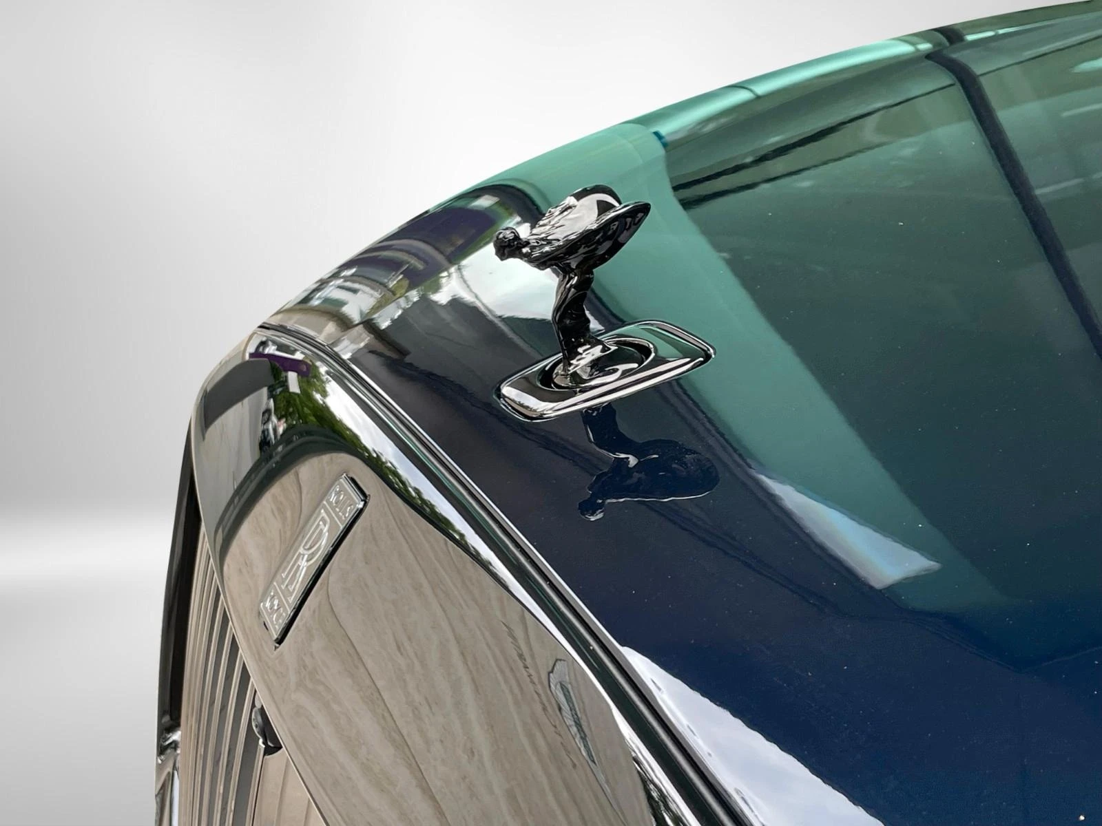 Rolls-Royce Spectre BLACK BADGE/STARLIGHT/SHOOTING STAR/BESPOKE/ - изображение 7