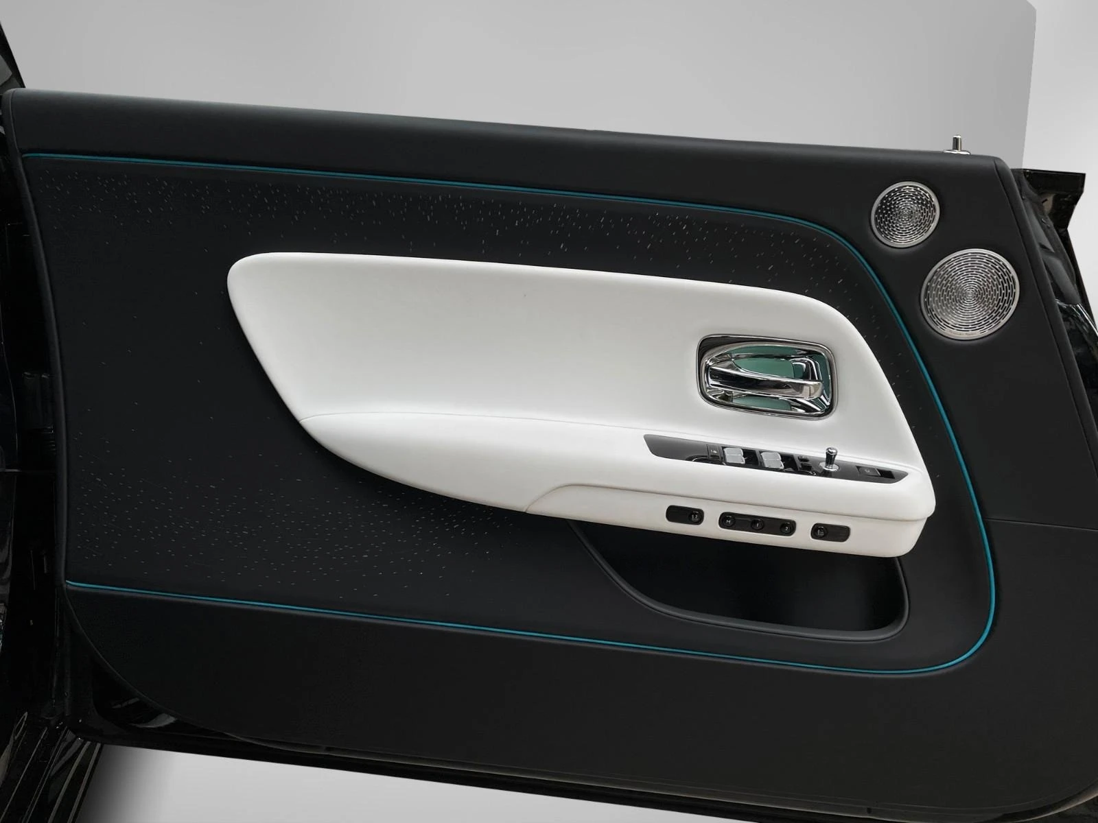 Rolls-Royce Spectre BLACK BADGE/STARLIGHT/SHOOTING STAR/BESPOKE/ - изображение 8