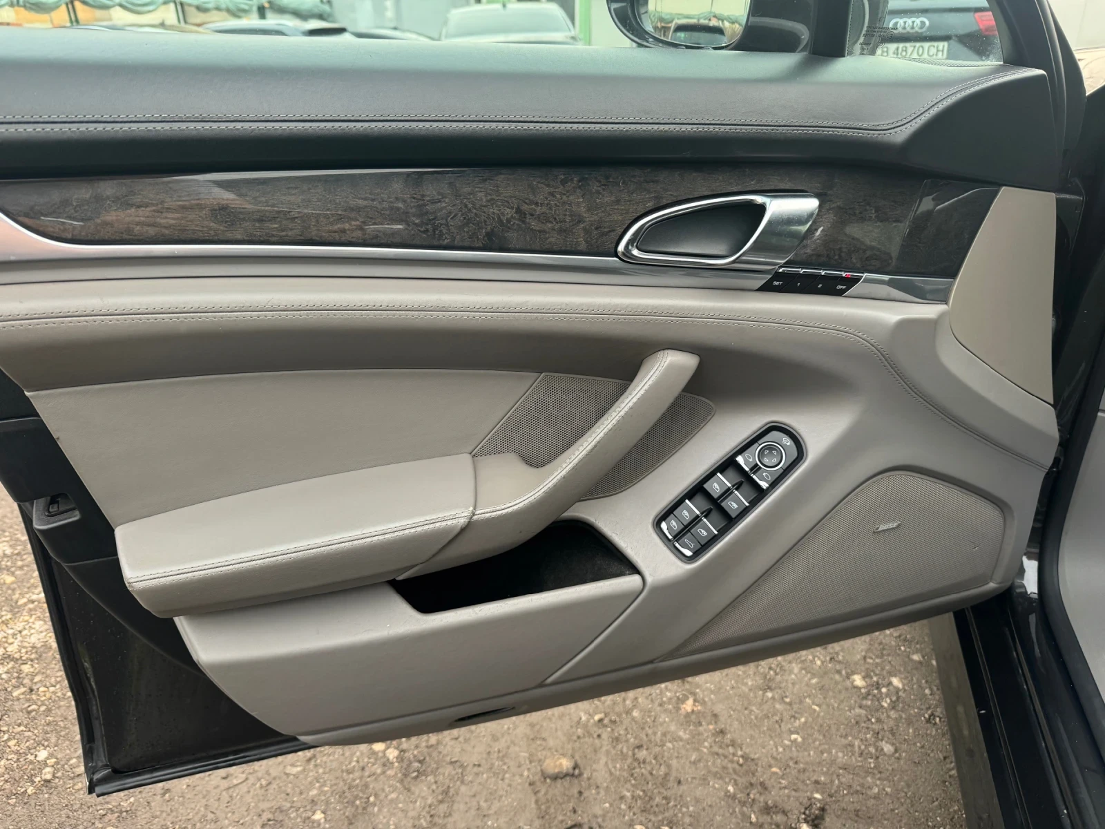 Porsche Panamera 4S 400PS 4X4 FULL MAXX, снимка 8 - Автомобили и джипове - 53725159