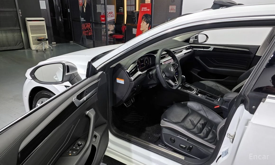 VW Arteon, снимка 10 - Автомобили и джипове - 54042823