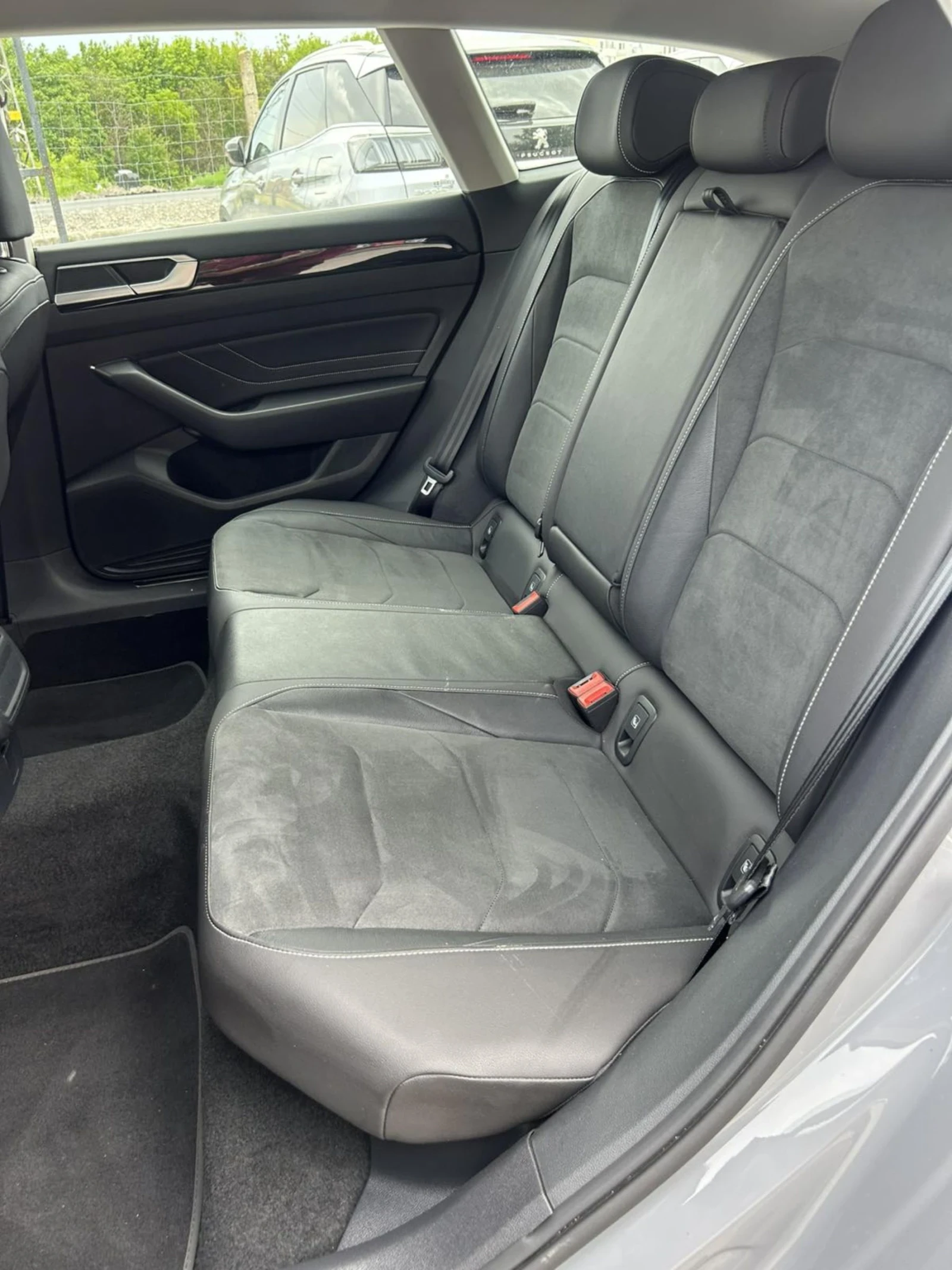 VW Arteon 2.0 TDI 150 * DSG * SHOTING BRAKE * ELEGANCE * , снимка 14 - Автомобили и джипове - 54482687