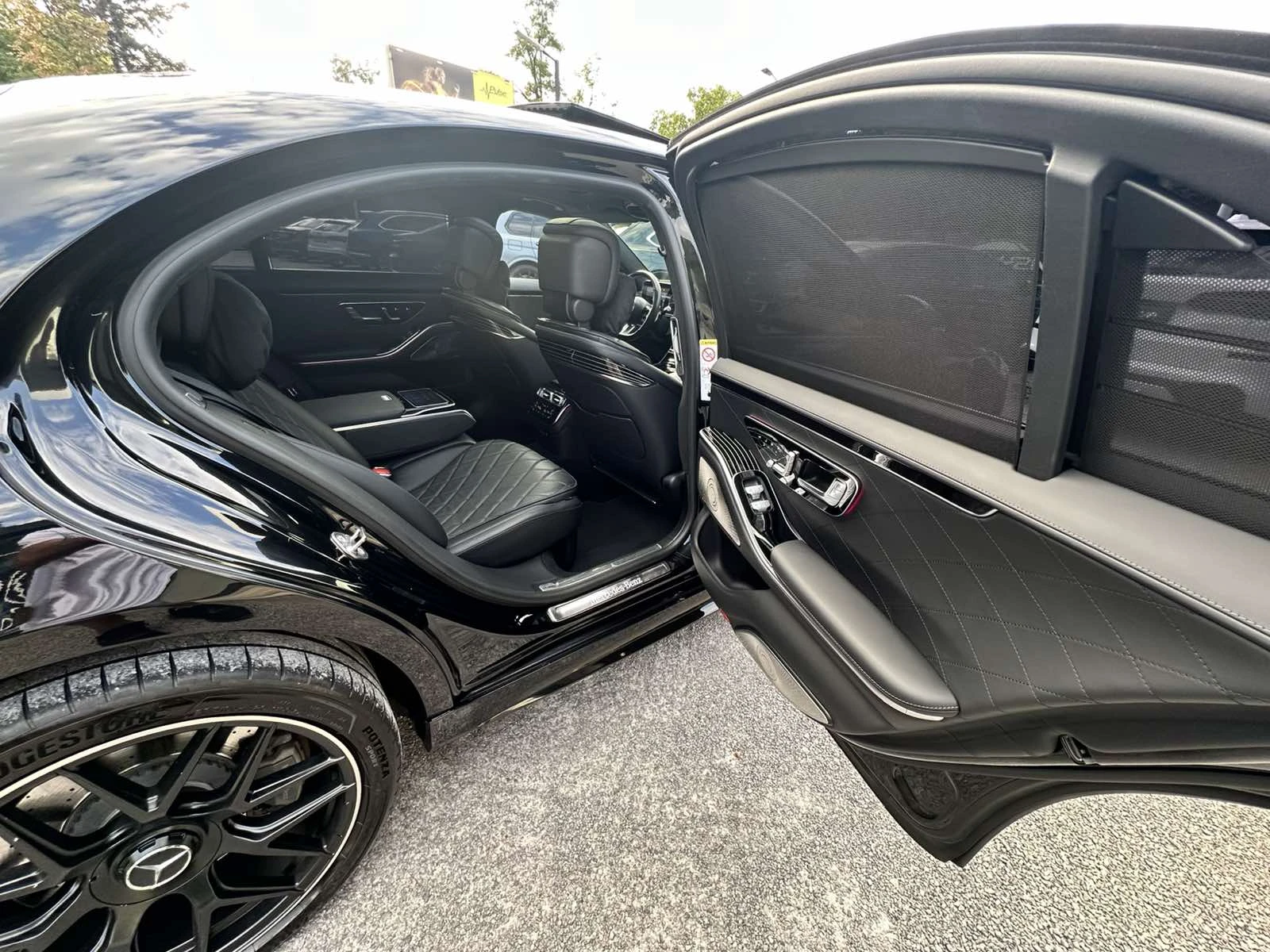 Mercedes-Benz S 500 4MATIC/AMG/NAVI/CAMERA 360/PANO/, снимка 12 - Автомобили и джипове - 54552724