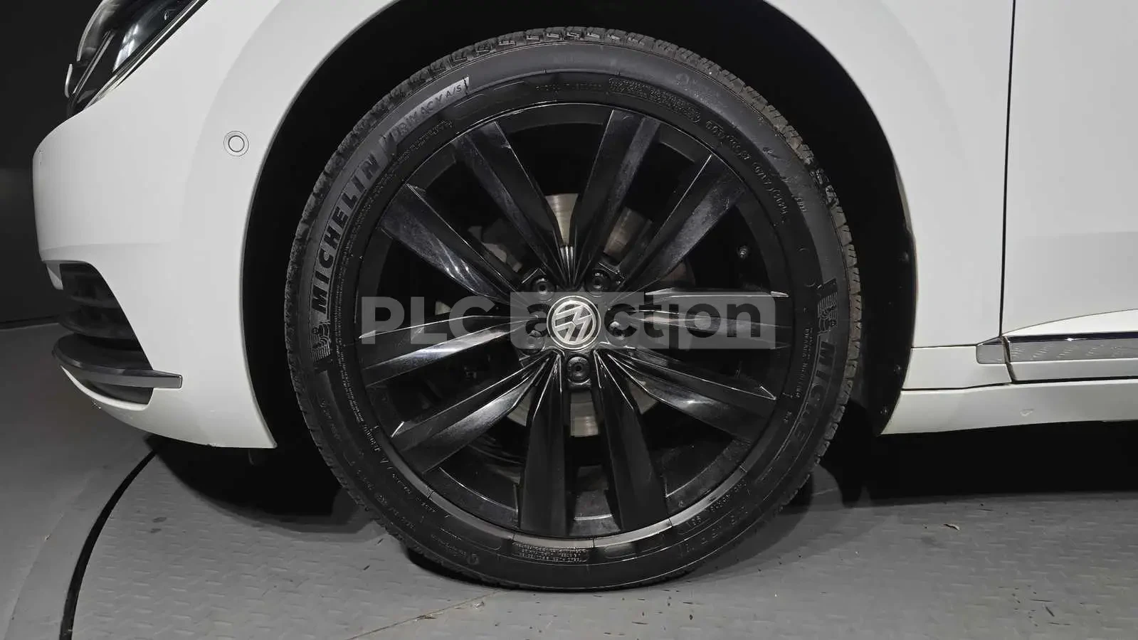 VW Arteon 2.0TDI PRESTIGE! PANO/HEAD-UP/CAM, снимка 5 - Автомобили и джипове - 54965540
