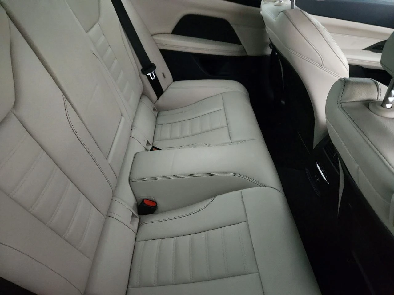 BMW M4 3.0l 40Xi, снимка 10 - Автомобили и джипове - 55158654