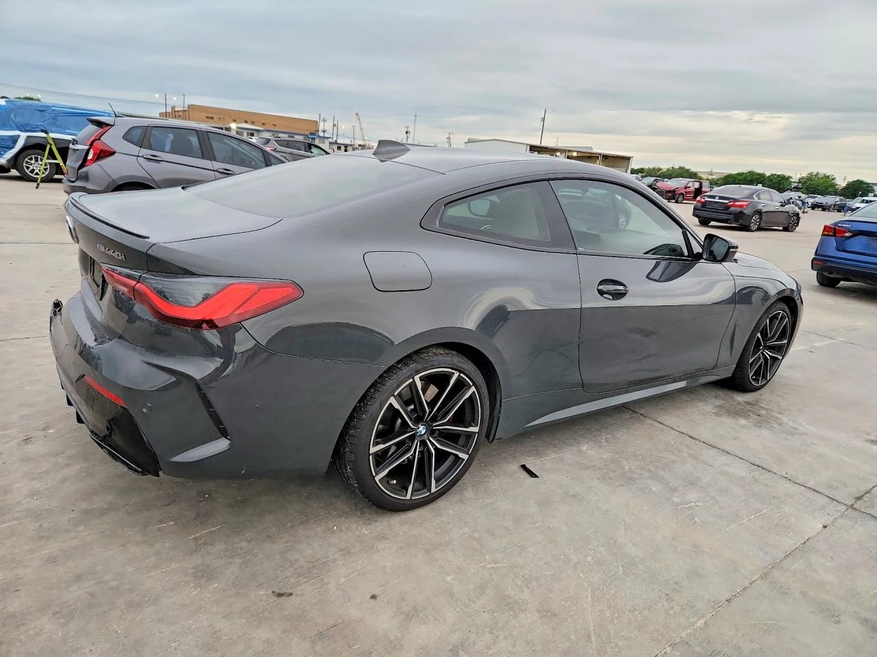 BMW M4 3.0l 40Xi, снимка 3 - Автомобили и джипове - 55158654