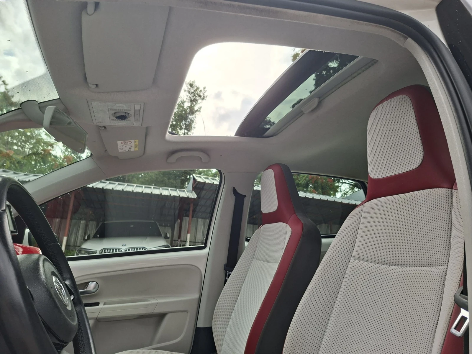VW Up 1.0 / monte karlo, снимка 12 - Автомобили и джипове - 55266452