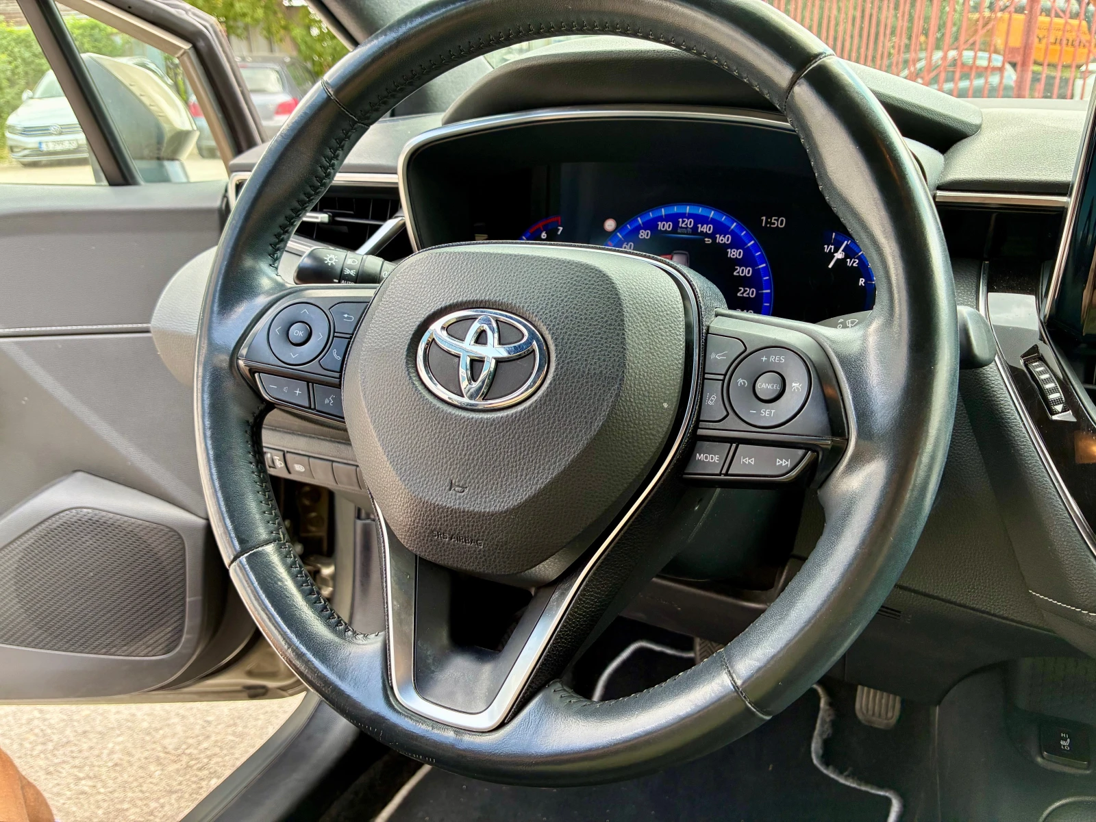 Toyota Corolla 1.8 Hybrid (122 к.с.) | 65 000 км, снимка 12 - Автомобили и джипове - 56183181