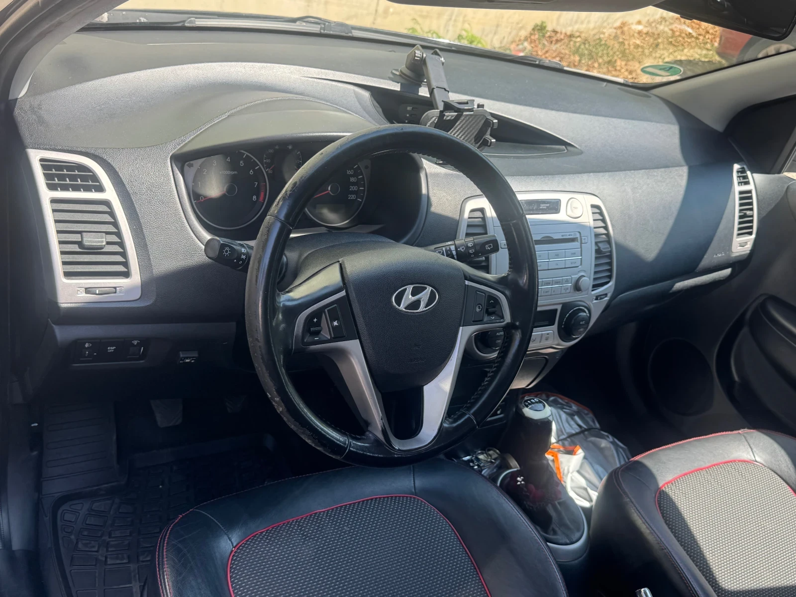 Hyundai I20, снимка 6 - Автомобили и джипове - 55554558