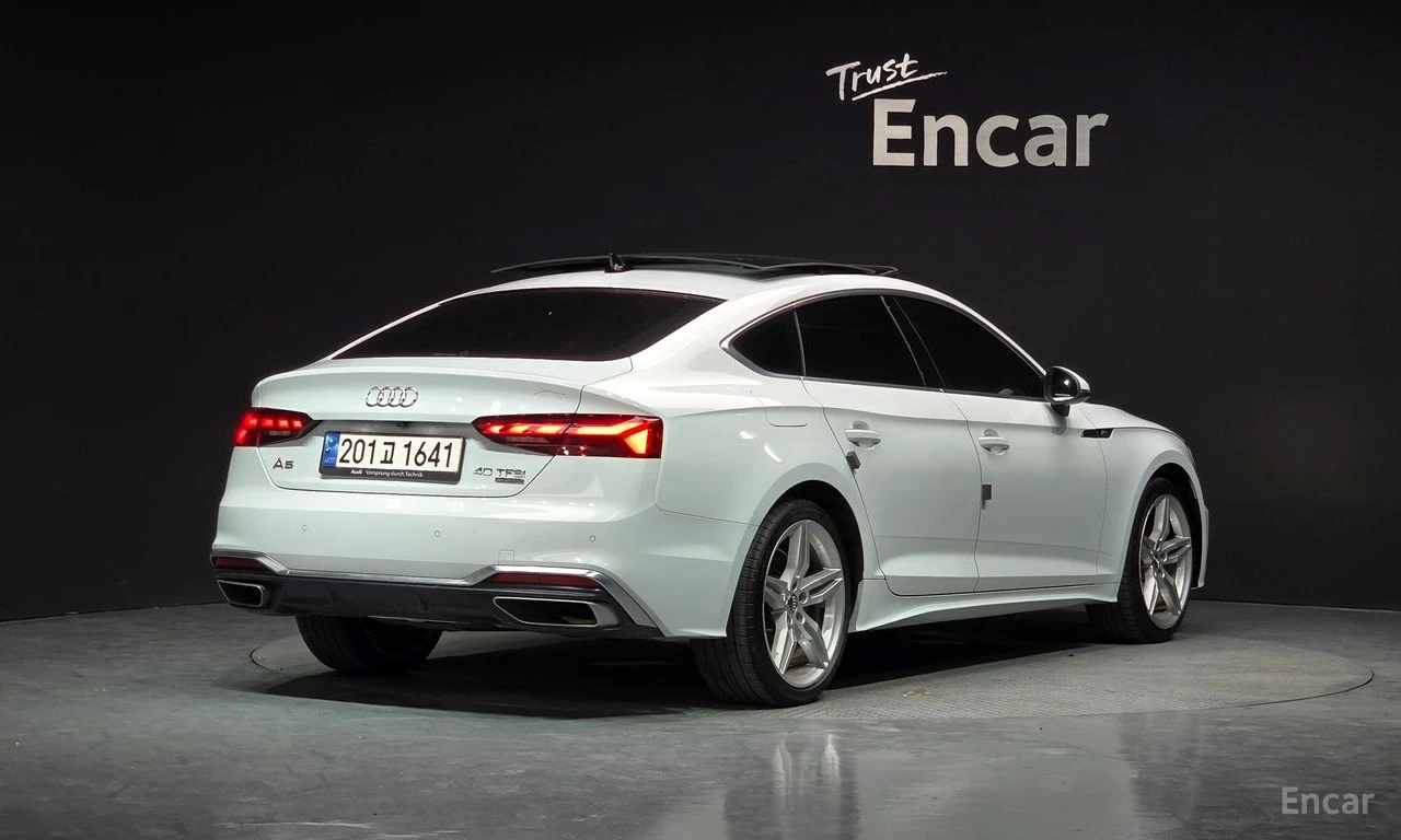 Audi A5 40TFSI* MATRIX* S* LINE* ОБДУХВАНЕ* ХЕДЪП* ДИСТРОН, снимка 2 - Автомобили и джипове - 55722709