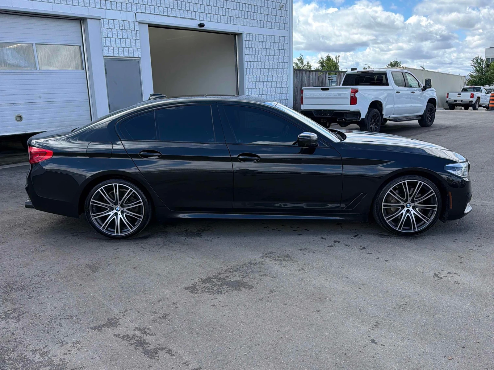 BMW 540 * xDrive * CARFAX * ����� �� �����������  | Mobile.bg � ����������� 13