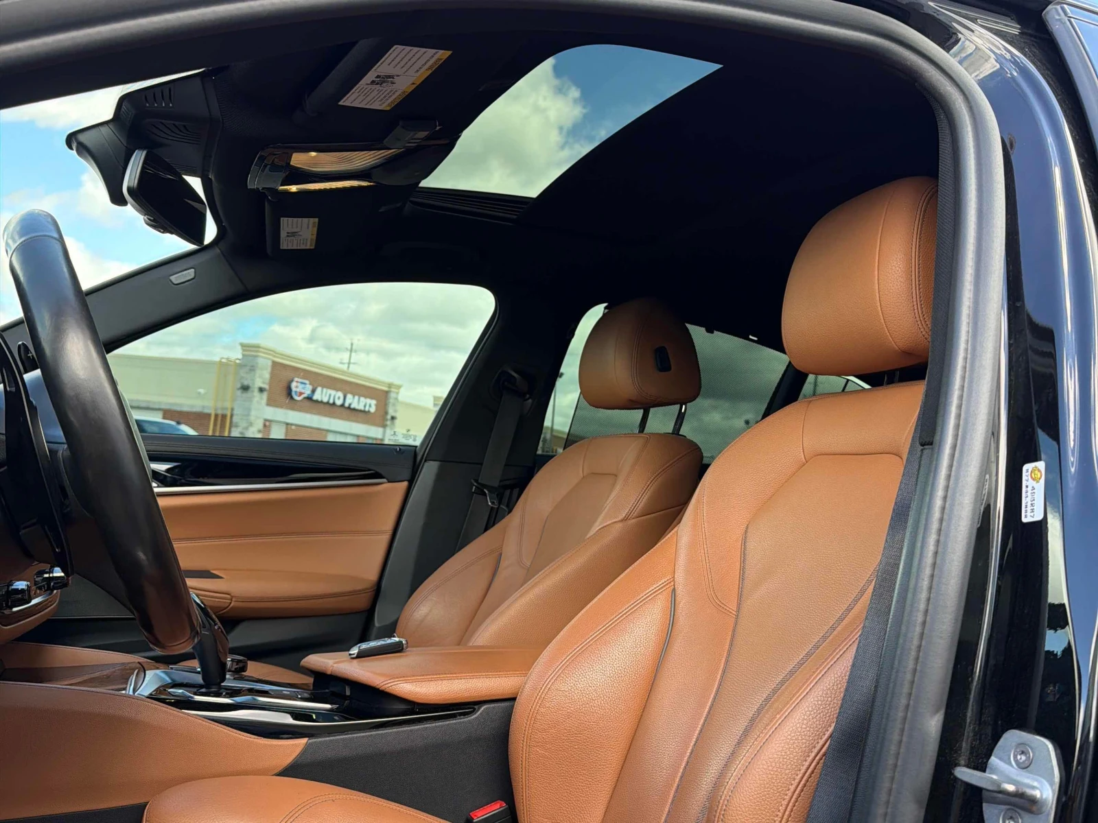 BMW 540 * xDrive * CARFAX * ����� �� �����������  | Mobile.bg � ����������� 10