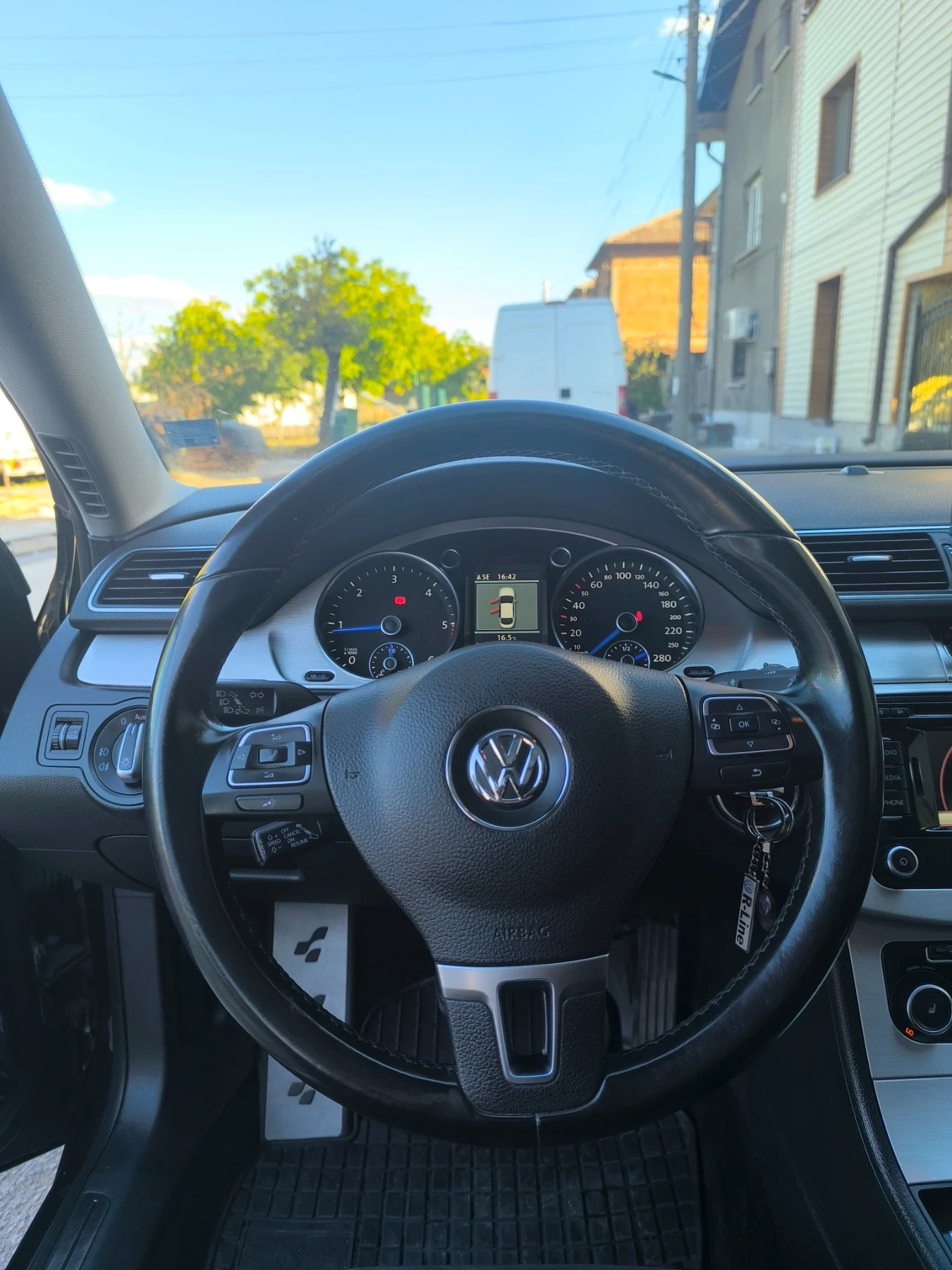 VW Passat, снимка 9 - Автомобили и джипове - 56228972