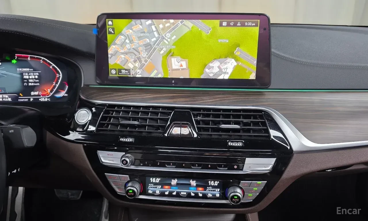 BMW 530 M* SPORT* HARMON* KARDON* ���������* �����* 360��� | Mobile.bg � ����������� 10