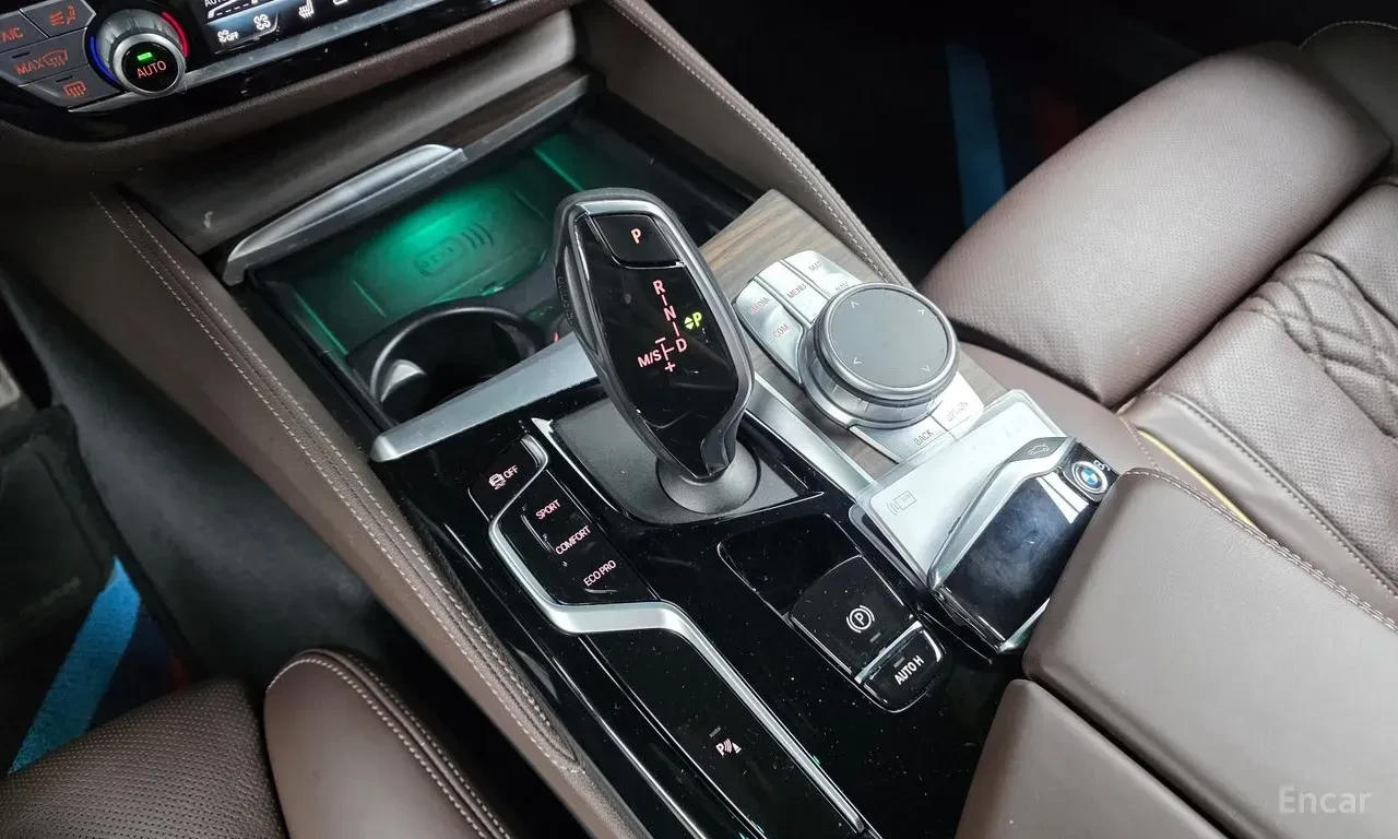 BMW 530 M* SPORT* HARMON* KARDON* ���������* �����* 360��� | Mobile.bg � ����������� 12