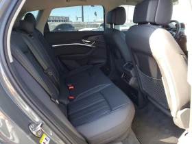 Audi Q8 E-Tron Premium Plus, снимка 11