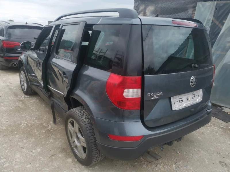 Skoda Yeti 1.6tdi face, снимка 3 - Автомобили и джипове - 40607481