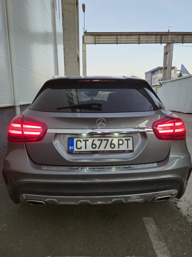 Mercedes-Benz GLA 200, снимка 6 - Автомобили и джипове - 48574573