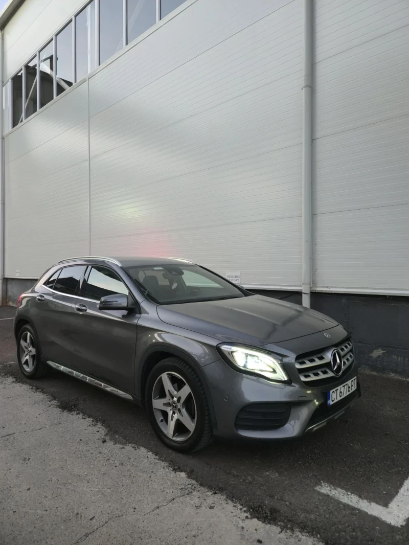 Mercedes-Benz GLA 200, снимка 7 - Автомобили и джипове - 48574573