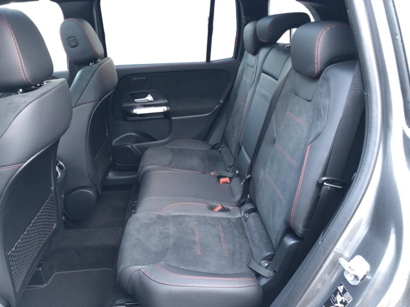 Mercedes-Benz GLB 220d 4M AMG Face Multibeam PANO Distr 360  #iCarbg, снимка 4 - Автомобили и джипове - 50973520