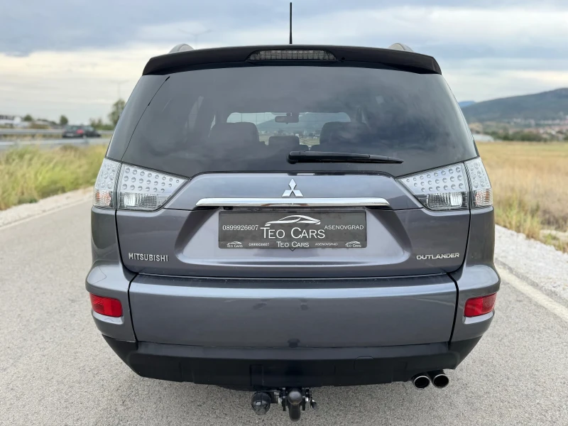 Mitsubishi Outlander 2.2 DID / FULL / 4X4 / AVTOMAT / KOJA / NAVI / 5+ , снимка 6 - Автомобили и джипове - 51704044