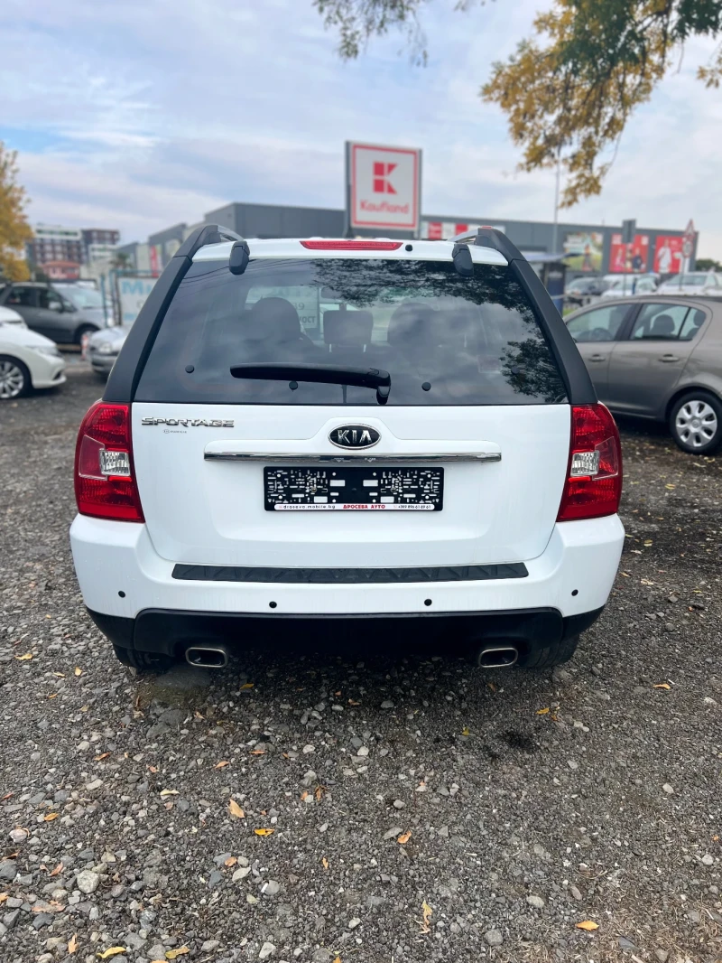Kia Sportage 2.0 БЕНЗИН ГАЗ, снимка 4 - Автомобили и джипове - 52047707