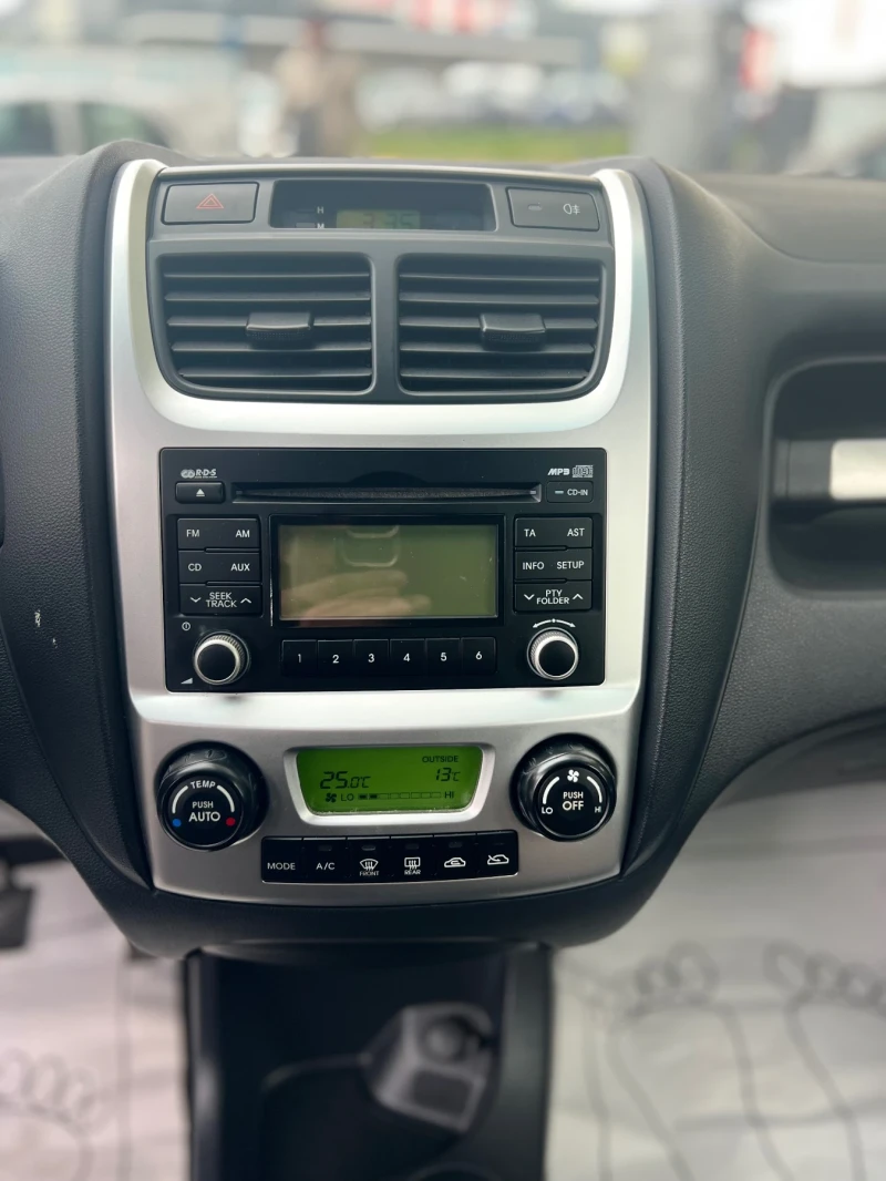 Kia Sportage 2.0 БЕНЗИН ГАЗ, снимка 9 - Автомобили и джипове - 52047707