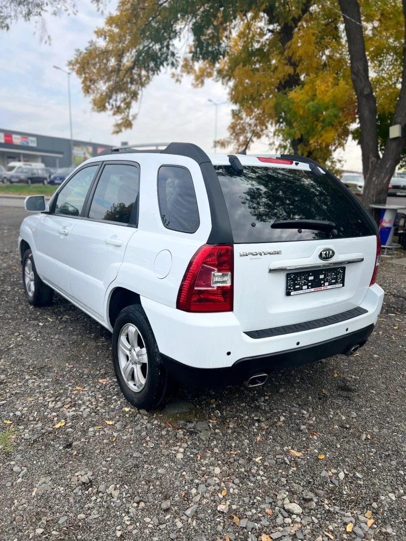Kia Sportage 2.0 БЕНЗИН ГАЗ, снимка 5 - Автомобили и джипове - 52047707