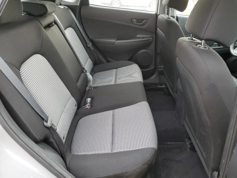 Hyundai Kona SEL* , снимка 11 - Автомобили и джипове - 52922245