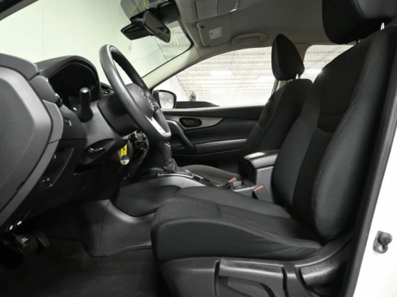 Nissan Qashqai S* CarFax* АвтоКредит* (ЦЕНА ДО БГ), снимка 9 - Автомобили и джипове - 53276197