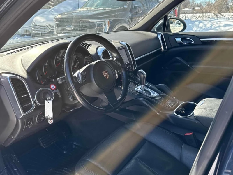 Porsche Cayenne * AWD 4dr * CARFAX * ЦЕНА ДО БГ, снимка 6 - Автомобили и джипове - 53326303