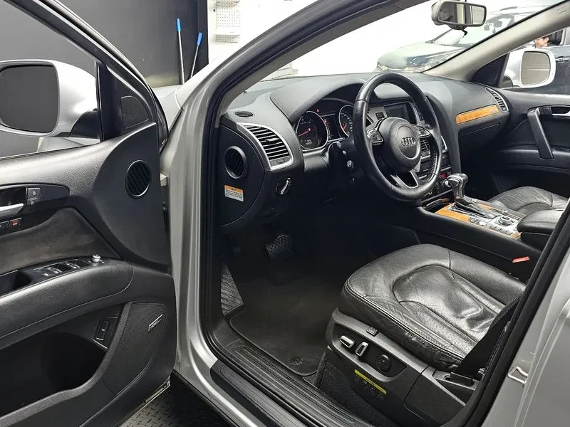 Audi Q7 3.0 TDI Quattro, снимка 10 - Автомобили и джипове - 55132434