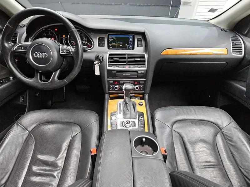 Audi Q7 3.0 TDI Quattro, снимка 7 - Автомобили и джипове - 55132434