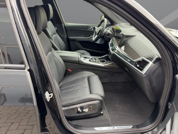 BMW X7 40d xDrive = M-Sport Pro = Гаранция, снимка 11 - Автомобили и джипове - 55434054