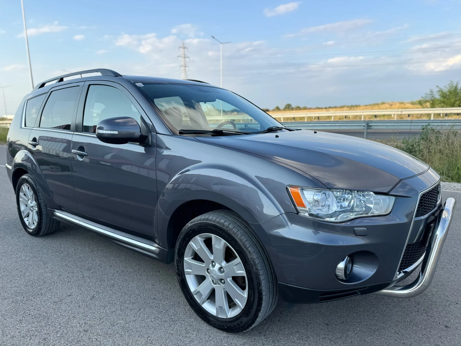 Mitsubishi Outlander 2.2 DID / FULL / 4X4 / AVTOMAT / KOJA / NAVI / 5+  - изображение 3