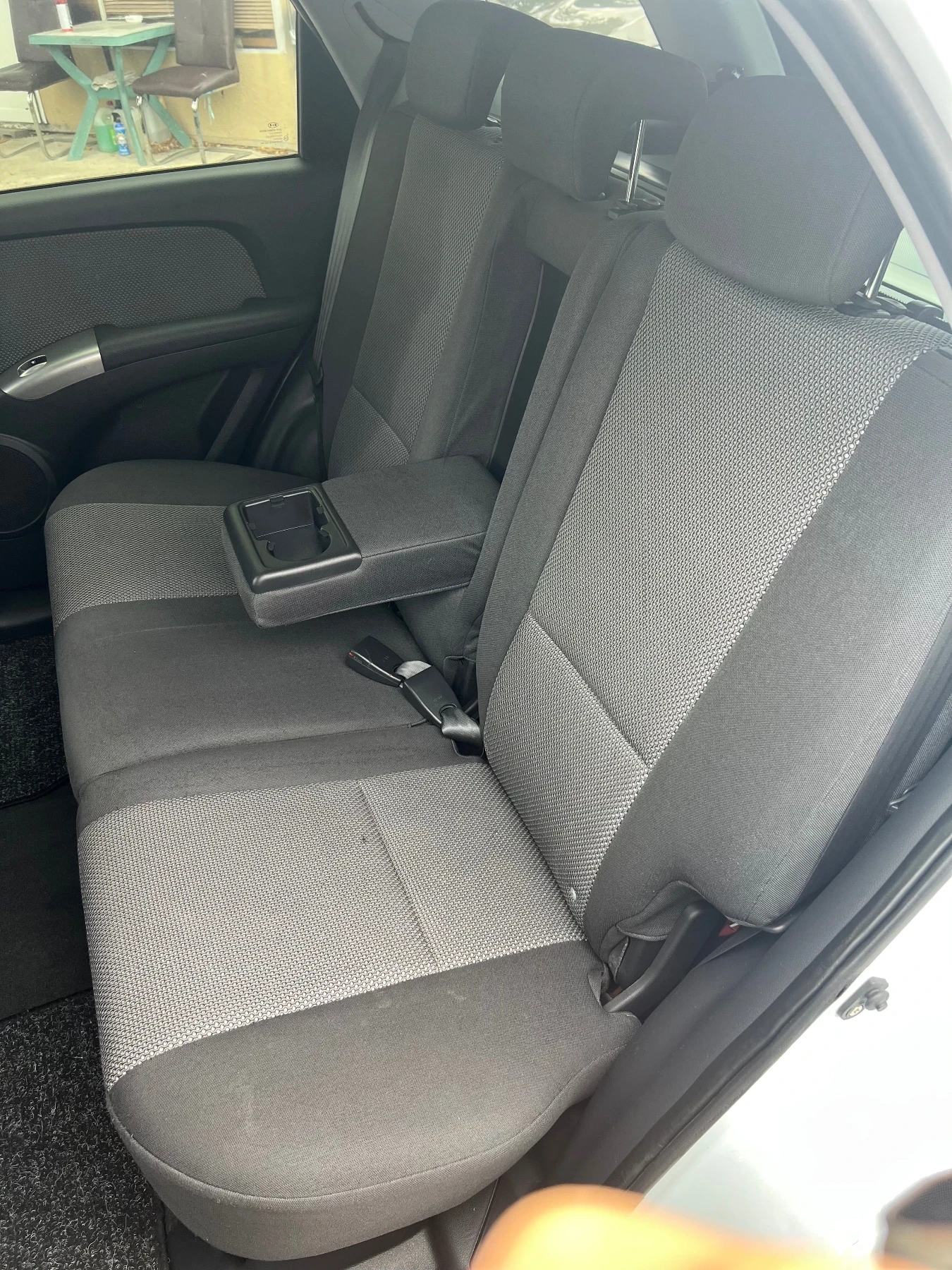 Kia Sportage 2.0   | Mobile.bg   11