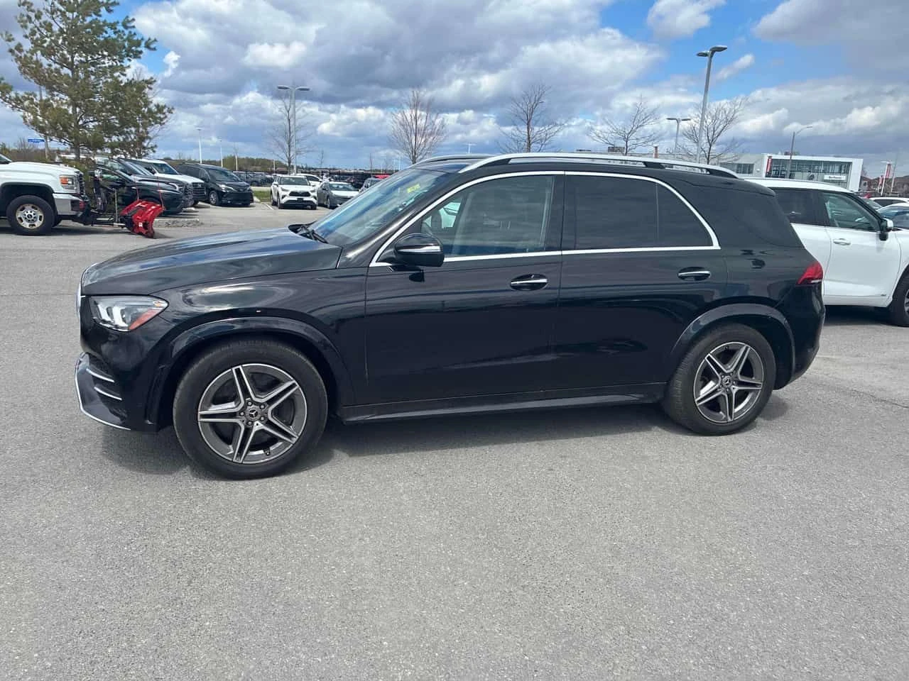 Mercedes-Benz GLE 450 | DISTRONIC | BURMESTER | + ГУМИ ДЖАНТИ | ПАНОРАМА, снимка 2 - Автомобили и джипове - 54479827