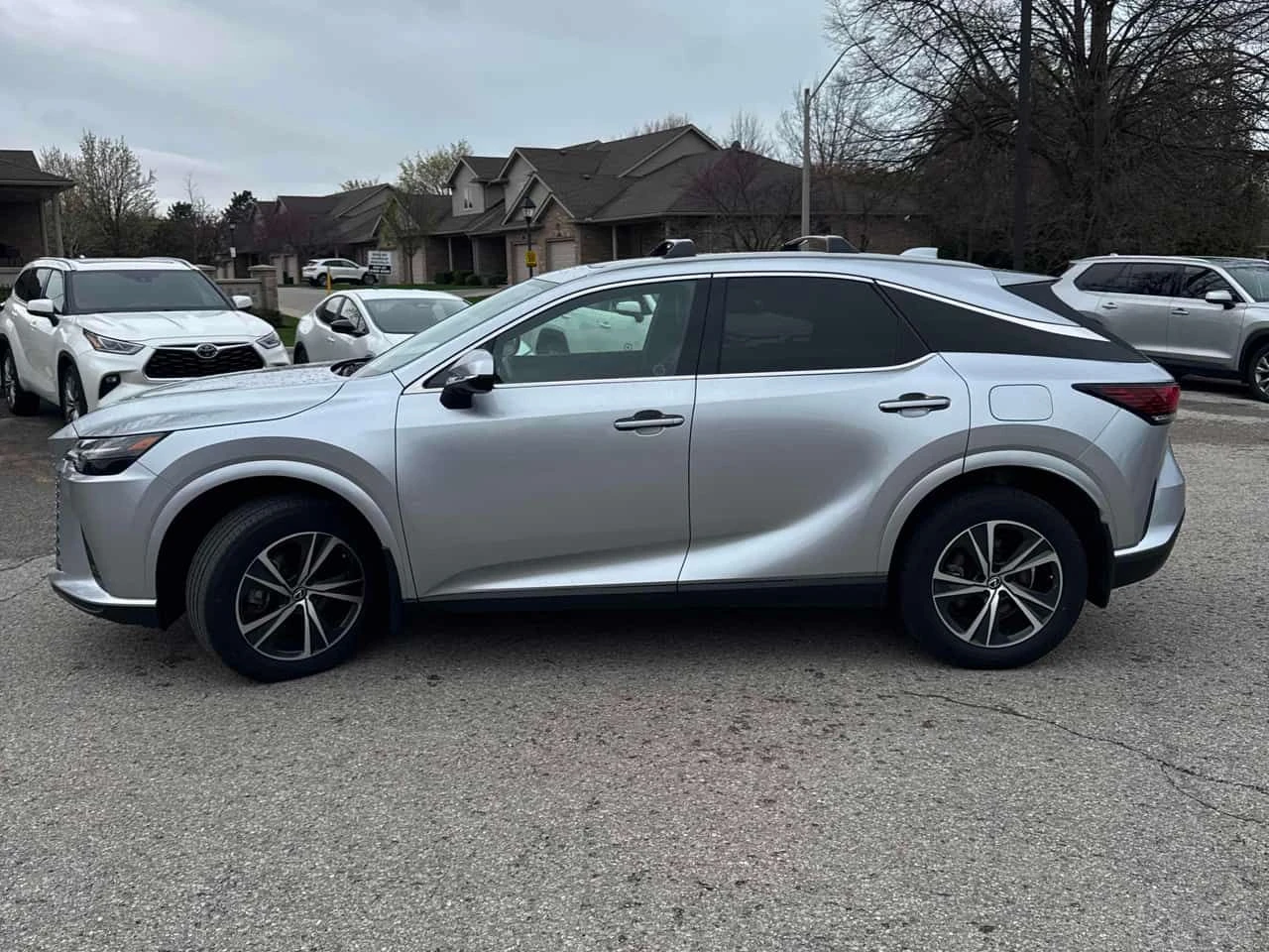 Lexus RX * 350h * CARFAX * ��� ������������ ������ | Mobile.bg � ����������� 15