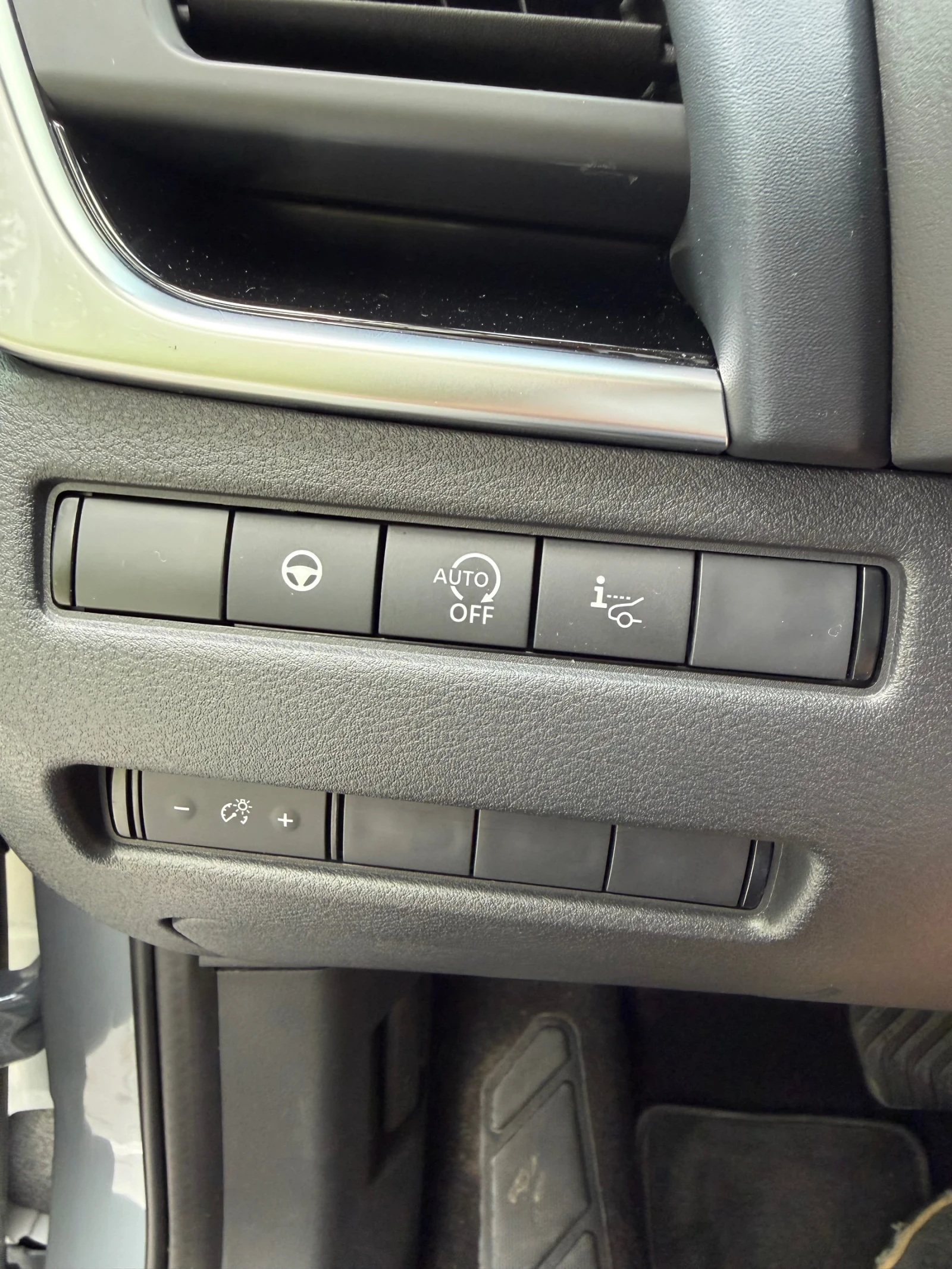 Nissan Qashqai J 12, снимка 9 - Автомобили и джипове - 54575019