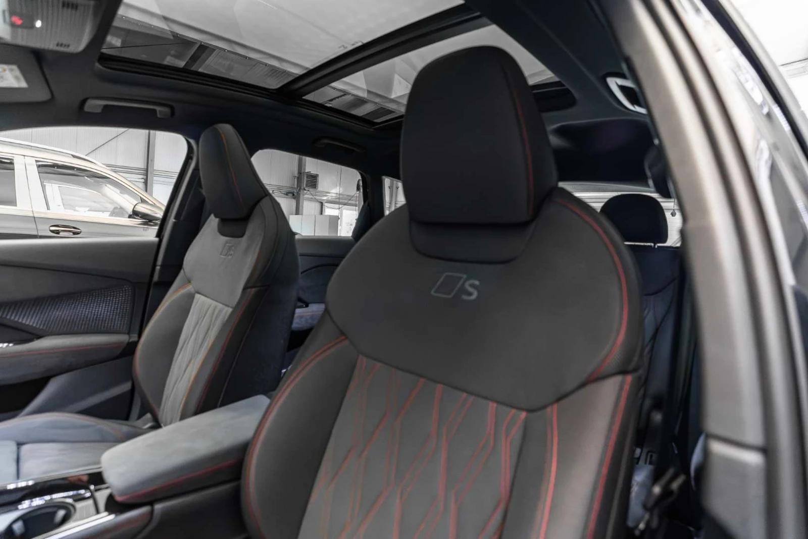 Audi Q3 * NEW MODEL* 3XS-LINE* RS* OLED LIGHTS* PANO*  | Mobile.bg � ����������� 11