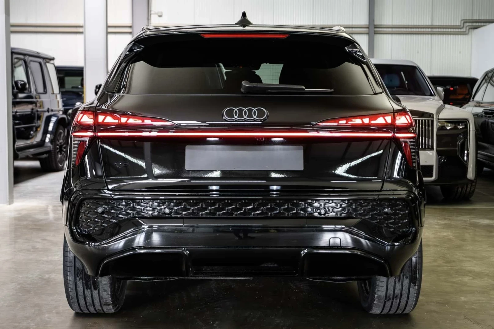 Audi Q3 * NEW MODEL* 3XS-LINE* RS* OLED LIGHTS* PANO*  | Mobile.bg � ����������� 5