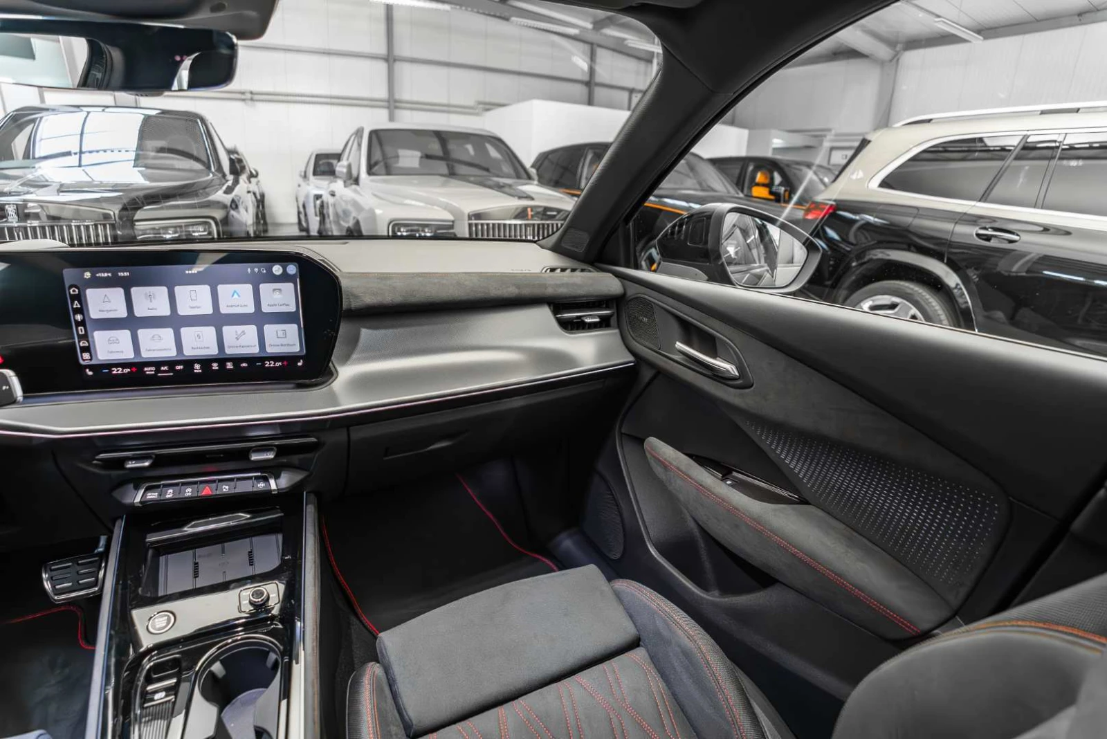 Audi Q3 * NEW MODEL* 3XS-LINE* RS* OLED LIGHTS* PANO*  | Mobile.bg � ����������� 12