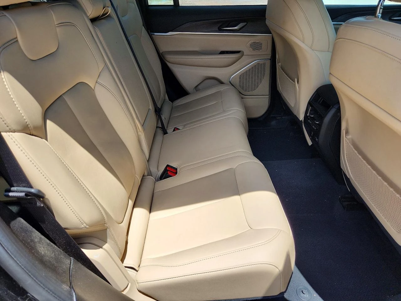 Jeep Grand cherokee 2.0l Limited 4Xe, снимка 10 - Автомобили и джипове - 55106504
