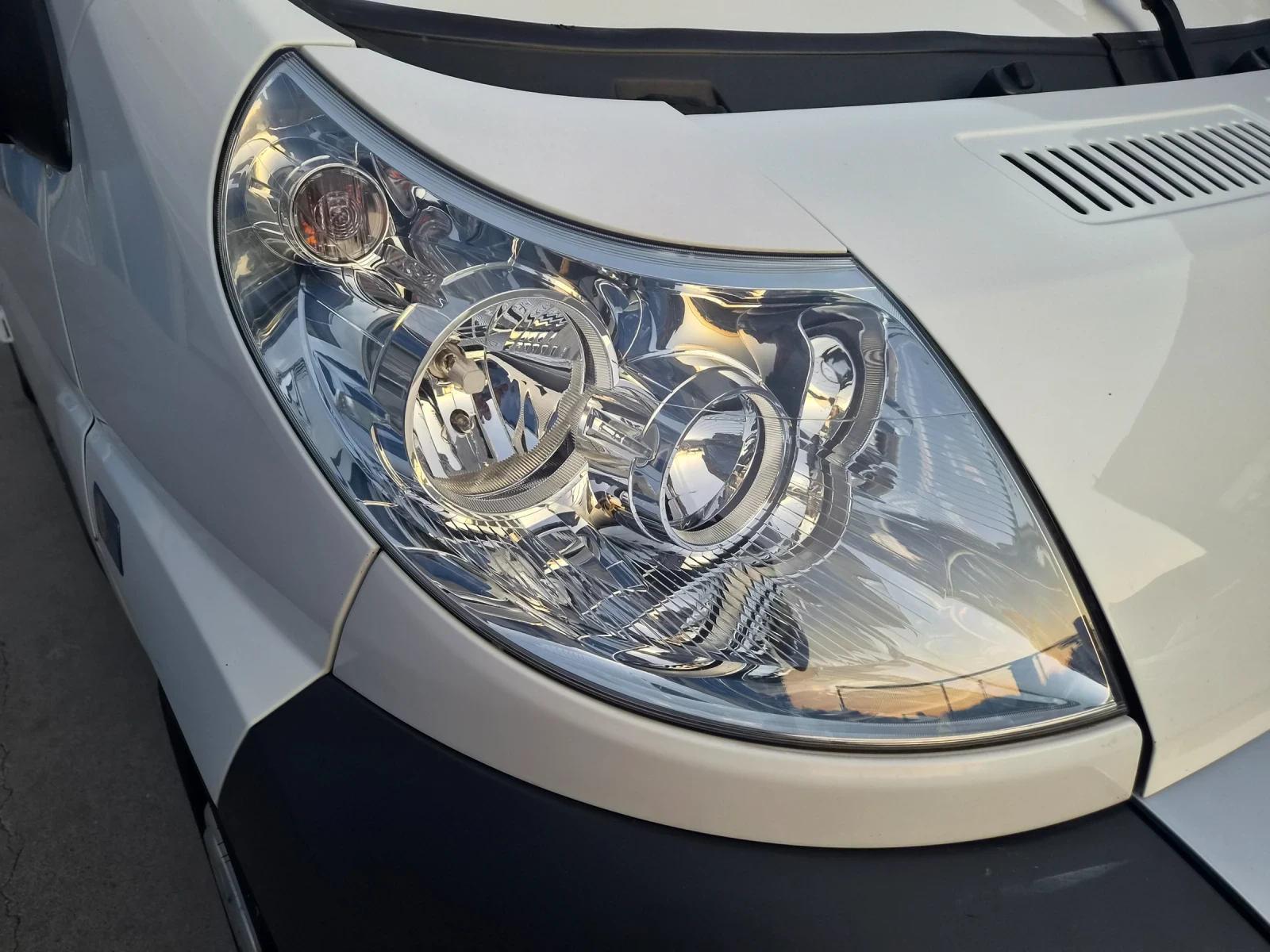 Fiat Ducato B7 брониран 97000км като нов, евро 5, снимка 3 - Бусове и автобуси - 55532908