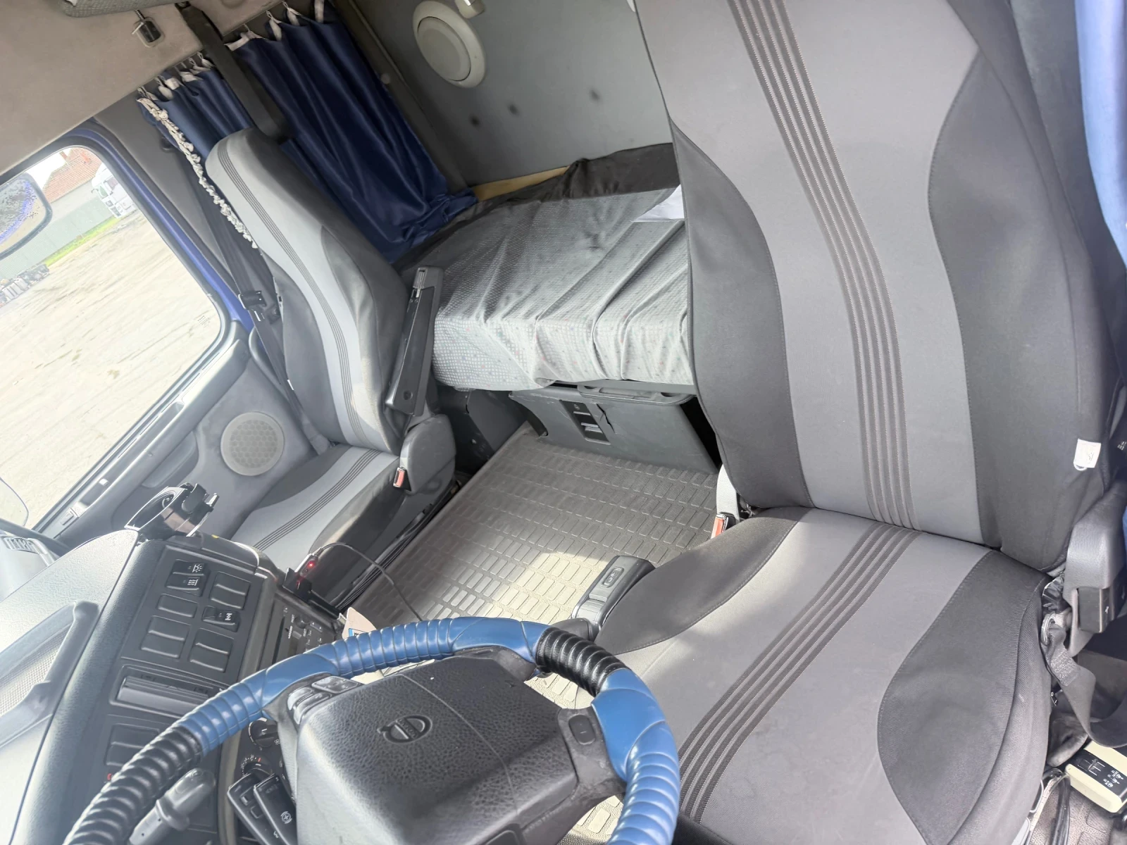 Volvo Fh 12 460 Хидравлична помпа - изображение 7