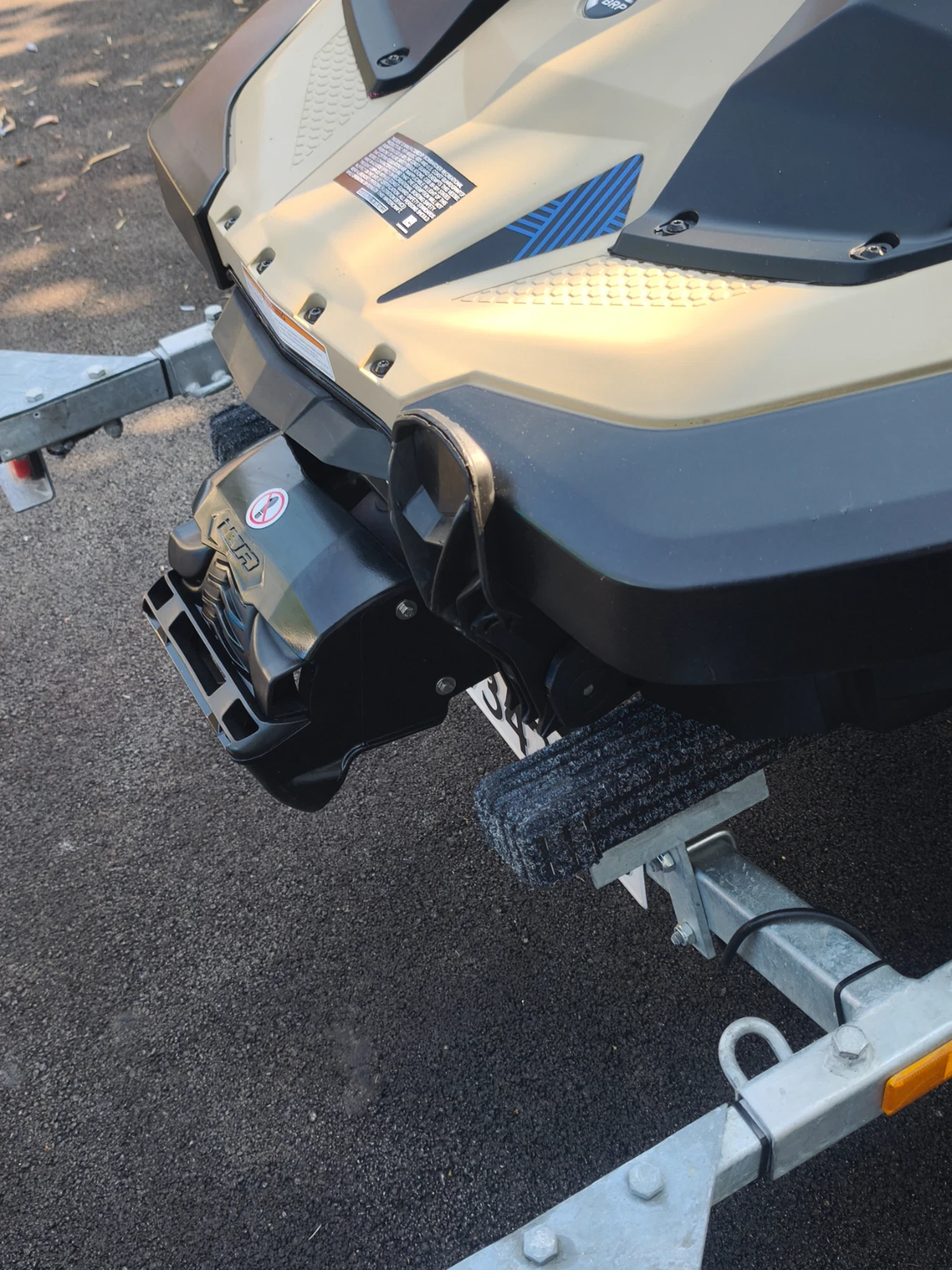 Джет Bombardier Sea Doo Spark trixx , снимка 6 - Воден транспорт - 55767353