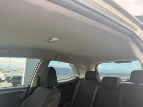 Toyota Auris 2.2 d 150 Обслужена.  , снимка 13